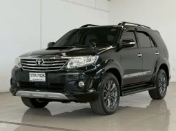 Toyota Fortuner 3.0 TRD Sportivo 2013 ขายด่วน สภาพดี