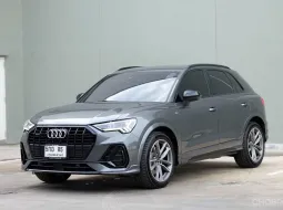 Audi Q3 2.0 40 TFSI quattro S line Black Edition ปี 2021
