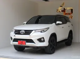 2017 TOYOTA FORTUNER 2.8 TRD SPORTIVO BLACK TOP 2WD