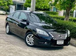 2013 Nissan Sylphy 1.6 รถเก๋ง 4 ประตู รถสวย