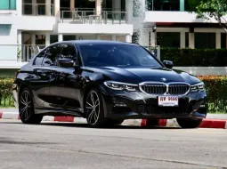 BMW 3 Series 2.0 330e 2020 รถศูนย์ มือเดียว ไมล์น้อย  