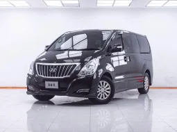 1F536 HYUNDAI H-1 2.5 DELUXE AT 2018