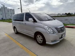 Hyundai H-1 2.5 Maesto Deluxe 2012 น่าใช้ สภาพดี ไมล์น้อย