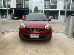 ขาย รถมือสอง 2017 NISSAN MARCH 1.2EL สีแดง รถบ้านมือเดียวป้ายแดงจากศูนย์โครงสร้างเดิม