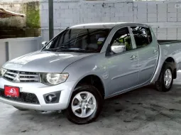 MITSUBISHI TRITON 2.5 DID GLS สี่ประตู ปี2012(แท้) mnc M/T สีบรอนซ์