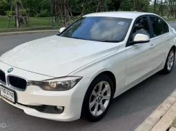 BMW 3 Series 2.0 320i 2014 มือสอง  