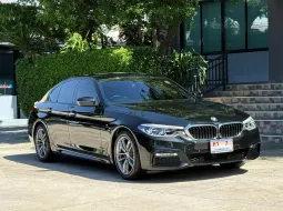2020 BMW 520D MSPORT รถมือเดียวออกป้ายแดง วิ่งเพียง 90,000 กม เข้าศูนย์ตรงระยะ รถไม่มีอุบัติเหตุครับ