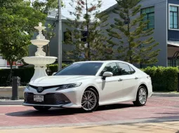 TOYOTA CAMRY 2.5 G 2020 ไมล์น้อย Service ศูนย์