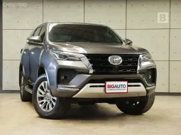2022 Toyota FORTUNER 2.4 V 4WD SUV AT ไมล์แท้ 7 หมื่น รับประกันตัวรถ 5 ปี 150,000 KM B4971