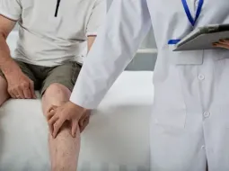 ผ่าตัดส่องกล้องข้อ ดีต่อเข่า และข้อต่อกว่ายังไง ?