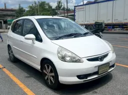 Honda JAZZ 1.5 i-DSi 2004 รถบ้านสภาพดี
