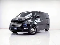 6B792 HYUNDAI GRAND STAREX 2.5 VIP AT 2019