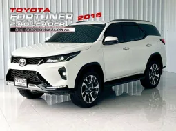 รถบ้าน ฟรีดาวน์ 2025แท้ Toyota Fortuner 2.4 Leader SUV รถสภาพดี มีประกัน