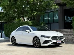 2025 BENZ A200 AMG DYNAMIC FACELIFT รถมือเดียวป้ายแดง วิ่งเพียง 20,000 กม รถไม่เคยมีอุบัติเหตุครับ