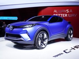  เมื่อเทคโนโลยี Fuelcell ขอ Toyotaโตโยต้าและเครื่อง Skyactiv D ของ Mazda จับมือกัน