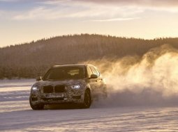  Spyshot: BMW X3 เตรียมเปิดตัวทีเซอร์แรกก่อนเปิดตัวจริงในปี 2018!