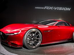  Mazda ตัดพ้ออาจไม่เข้าร่วมงาน Paris Motor Show 2016 ด้วยเหตุผลที่แฟนๆ ไม่อยากเชื่อ