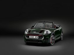  2016 เปิดตัว Mini Cooper พร้อมชุดแต่ง John Cooper Works Convertible เปิดตัวอย่างเป็นทางการ