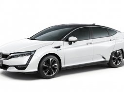  ตลาดรถ Fuel Cell ระอุ! เผยข้อมูล Honda Clarity ที่จะมางัดข้อกับ Toyota Mirai