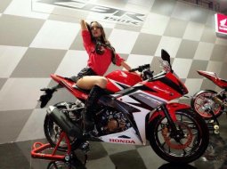  คู่แข่ง R15 เผยโฉมแล้ว !! New Honda CBR150R 2016 เปิดตัวแล้วที่ อินโดนีเซีย