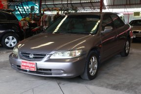 1998 Honda ACCORD 3.0 V6 รถเก๋ง 4 ประตู 