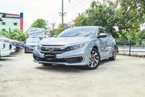 2021 Honda Civic 1.8E รถสวยสภาพป้ายแดง สภาพใหม่กริป เจ้าของมือเดียวดูแลดีมากๆ สภาพแบบนี้ ถือว่าสวย