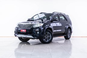 4E33 ขายรถ Toyota Fortuner 3.0 V 4WD SUV 2012