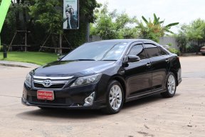 2013 Toyota CAMRY 2.5 Hybrid ผ่อนเดือนละ 8,***.ออกรถ0 บาท