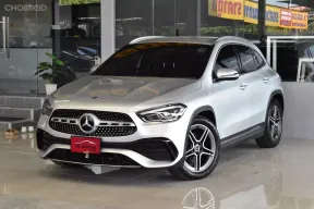 Mercedes-Benz GLA200 1.3 AMG Dynamic ปี 2022 สภาพป้ายแดง รถบ้านมือเดียว วารันตีศูนย์ ไมล์น้อยเข้าศูน