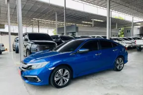 HONDA CIVIC FC 1.5 TURBO ปี 2019 รถบ้าน มือแรกออกห้าง ไมล์น้อย 5 หมื่นโล พร้อมใช้ รับประกันตัวถังสวย