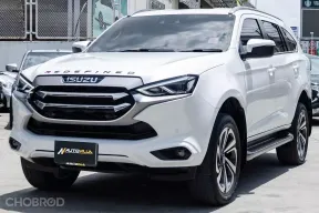 2021 Isuzu Mu X 3.0 Ultimate 4WD รถสวยสภาพใหม่  คันนี้ขับเคลื่อน 4 ล้อ ชุดแต่งรอบคัน สวยมาก 