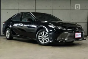 2020 Toyota Camry 2.0 G Sedan AT ไมล์เเท้ ประวัติการดูแลรักษารถดี มือเเรกจากป้ายเเดง B4766