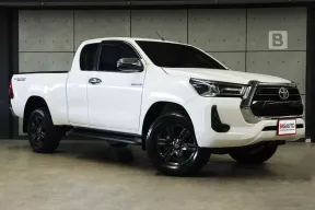 2022 Toyota Hilux Revo 2.4 SMARTCAB Prerunner Entry MT ไมล์เเท้ 1หมื่น Warranty 5ปี 150,000KM B9457