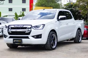 2020 Isuzu Dmax Cab4 1.9Z M/T รถสวยสภาพพร้อมใช้งาน สภาพใหม่กริป 