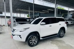 TOYOTA FORTUNER 2.4 V ปี 2020 รถสวย สภาพพร้อมใช้งาน ไมล์น้อย 7 หมื่นโล รับประกันตัวถังสวย