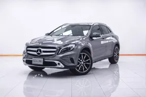 1C300 MERCEDES-BENZ GLA-CLASS 200 1.6 AT 2015