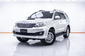 1C372 TOYOTA FORTUNER 3.0 V 4WD AT 2011