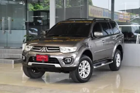 Mitsubishi Pajero Sport 2.5 GT ปี 2015 รถบ้านมือเดียว ใช้น้อยมากๆเข้าศูนย์ตลอด สวยเดิมทั้งคัน ฟรีดาว