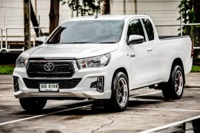 2016 Toyota Hilux Revo 2.4 รถกระบะ 