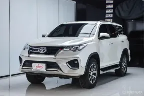 ขายรถ Toyota Fortuner 2.4 V ปี 2017