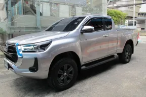 2023 TOYOTA REVO CAB 2.4 ENTRY PRERUNNER (Bi-LED) เกียร์ธรรมดา สีบรอนเทา วิ่งน้อย 28,414 กม รถสวยจัด