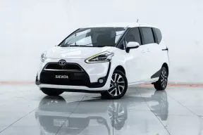 2A585 Toyota Sienta 1.5 V รถตู้/MPV 2017 