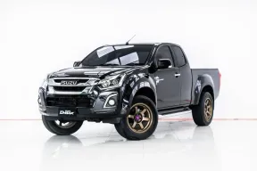 3A471  ISUZU D-MAX 1.9 L HI-LANDER SPACECAB MT 2017