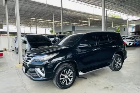 TOYOTA FORTUNER 2.4 V ปี 2019 รถบ้าน มือแรกออกห้าง ไมล์น้อย 6 หมื่นโล พร้อมใช้ รับประกันตัวถังสวย