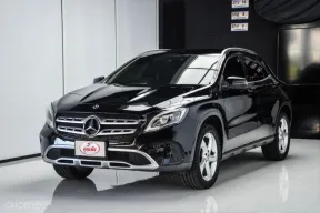 ขายรถ Mercedes-Benz GLA200 1.6 Urban (W156) 2019จด2020