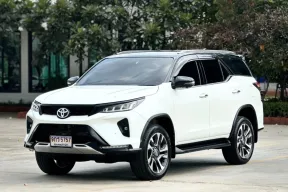 ขาย รถมือสอง 2022 Toyota Fortuner 2.4 Legender SUV 