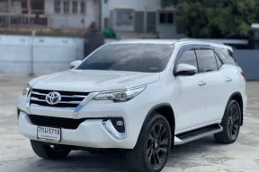 ขาย รถมือสอง 2017 Toyota Fortuner 2.4 V 4wd SUV เจ้าของขายเอง