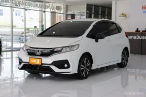 2021 Honda JAZZ 1.5 RS i-VTEC รถเก๋ง 5 ประตู 