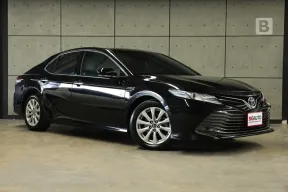 2019 Toyota Camry 2.5 Hybrid Sedan AT ไมล์เเท้ มือเเรกจากป้ายเเดง ประวัติการดูแลรักษารถดี B999