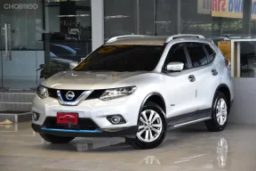 Nissan X-Trail 2.0 V Hybrid 4WD ปี 2016 รถบ้านมือเดียว ใช้น้อยมากเข้าศูนย์ตลอด สวยเดิมทั้งคัน ฟรีดาว